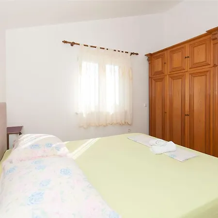 Apartments Marija Pisak Exterior photo