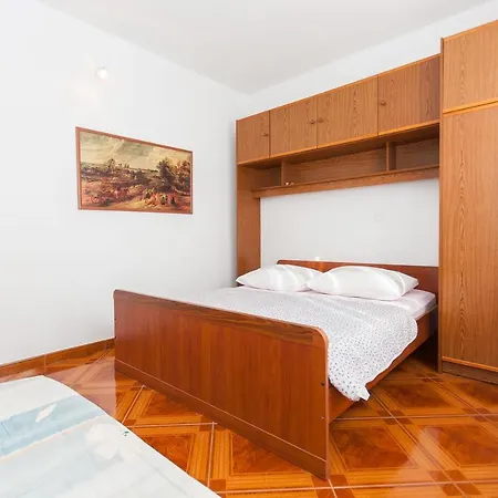 Apartments Marija Pisak Exterior photo