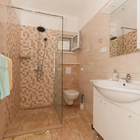 Apartments Marija Pisak Exterior photo