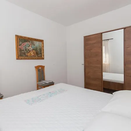 Apartments Marija Pisak Exterior photo