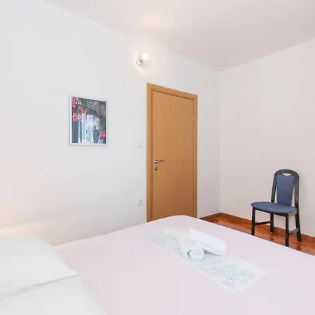 Apartments Marija Pisak Exterior photo